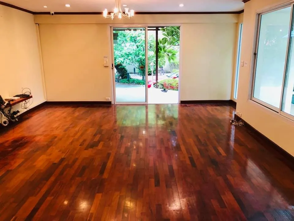 Property photos for Single House Suk 31 Yeak 4