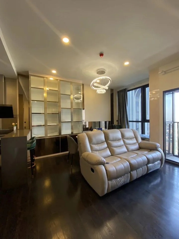 Property photos for Park Origin Thonglor