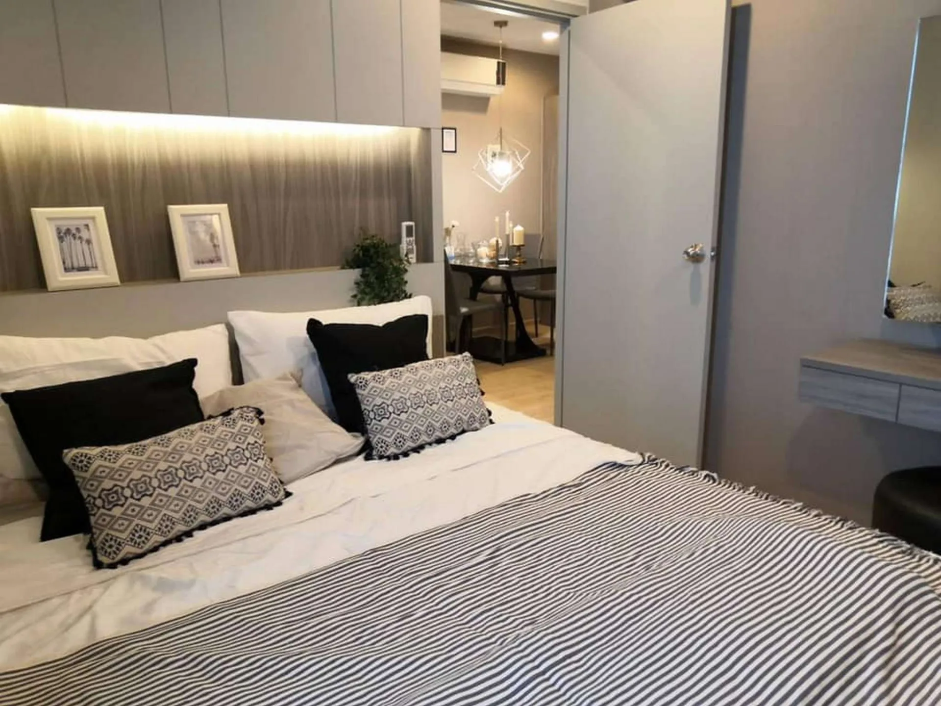 Property photos for Ideo Sathorn - Thaphra