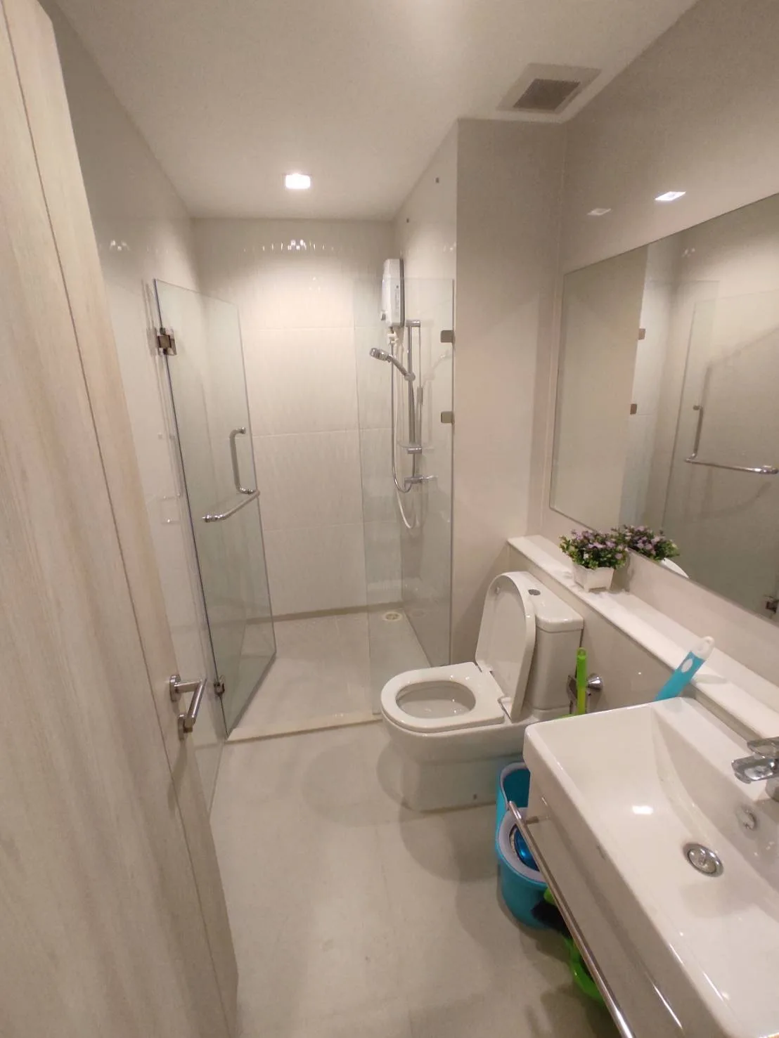 Property photos for Life One Wireless