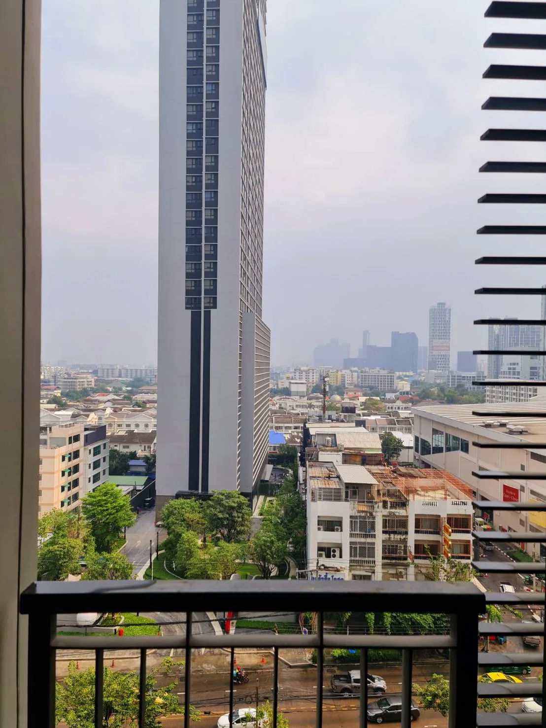 Property photos for Blocs 77