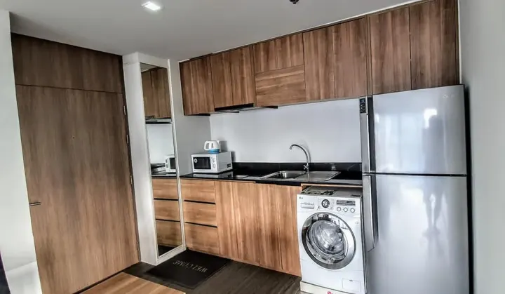 Property photos for Noble Refine