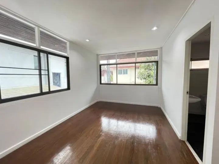 Property photos for Single House Townhome In Soi Vibhavadi Rangsit 16 /20