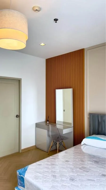 Property photos for Noble Reveal