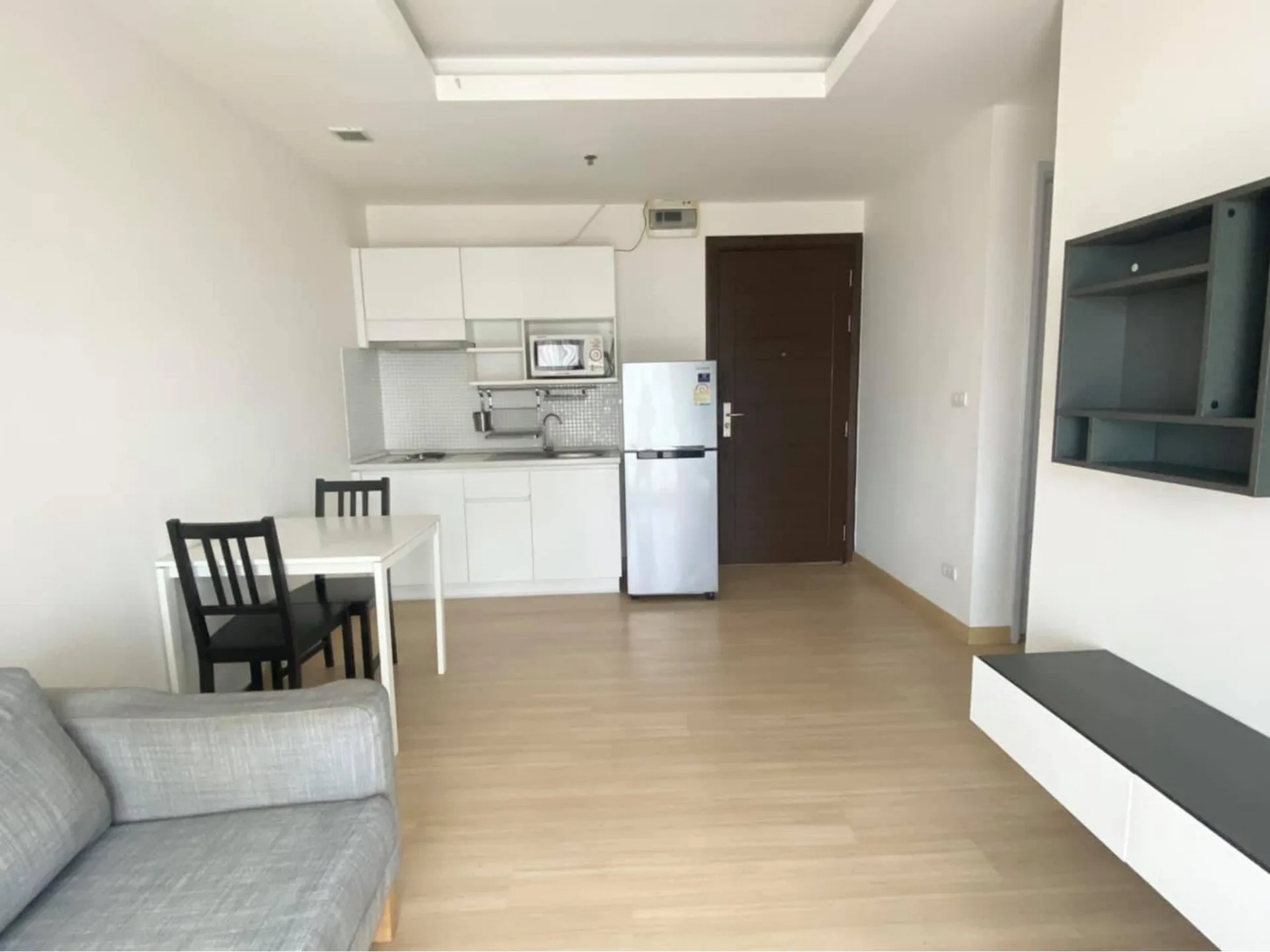 Property photos for Thru Thonglor