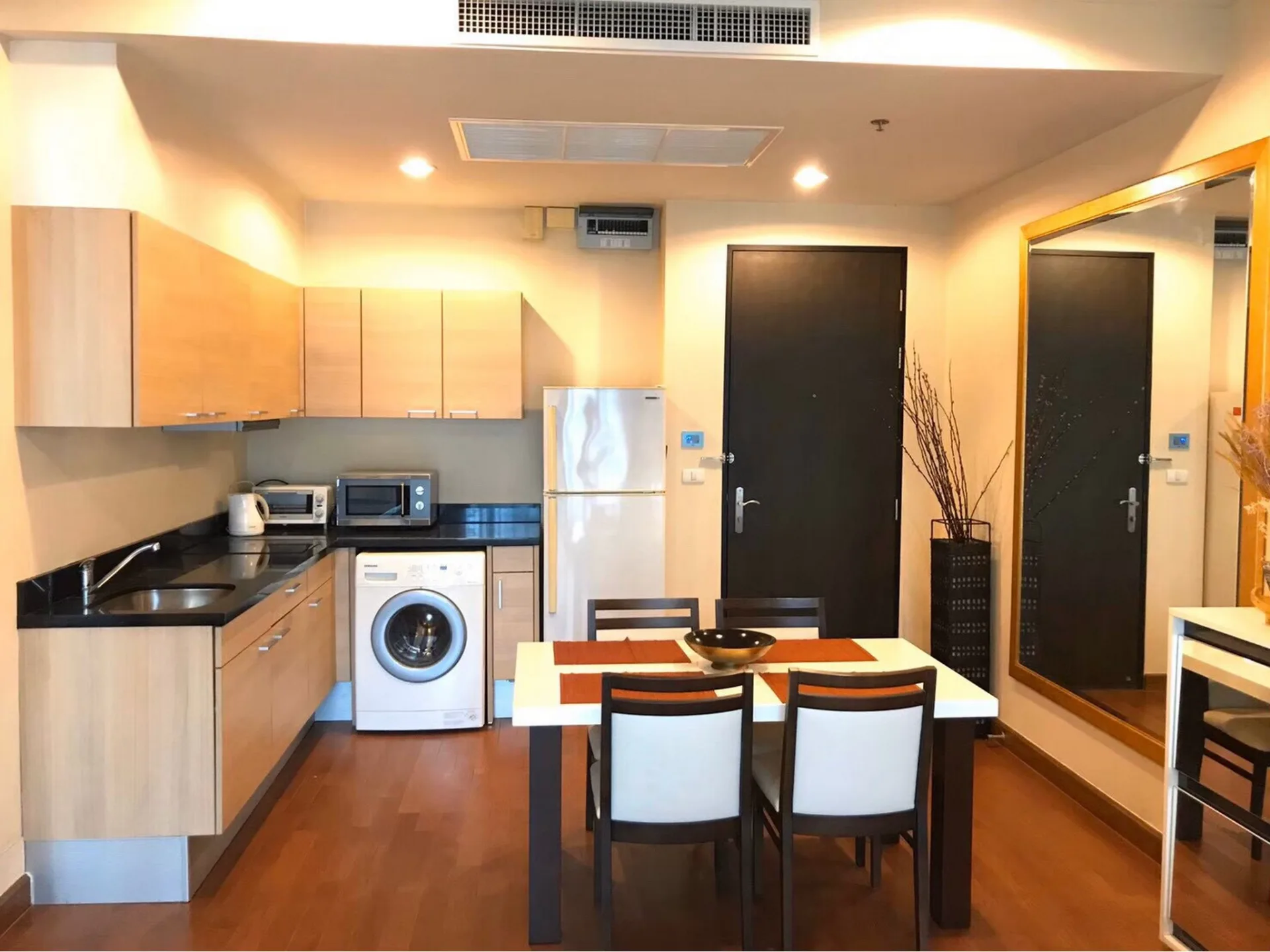 Property photos for The Address Chidlom