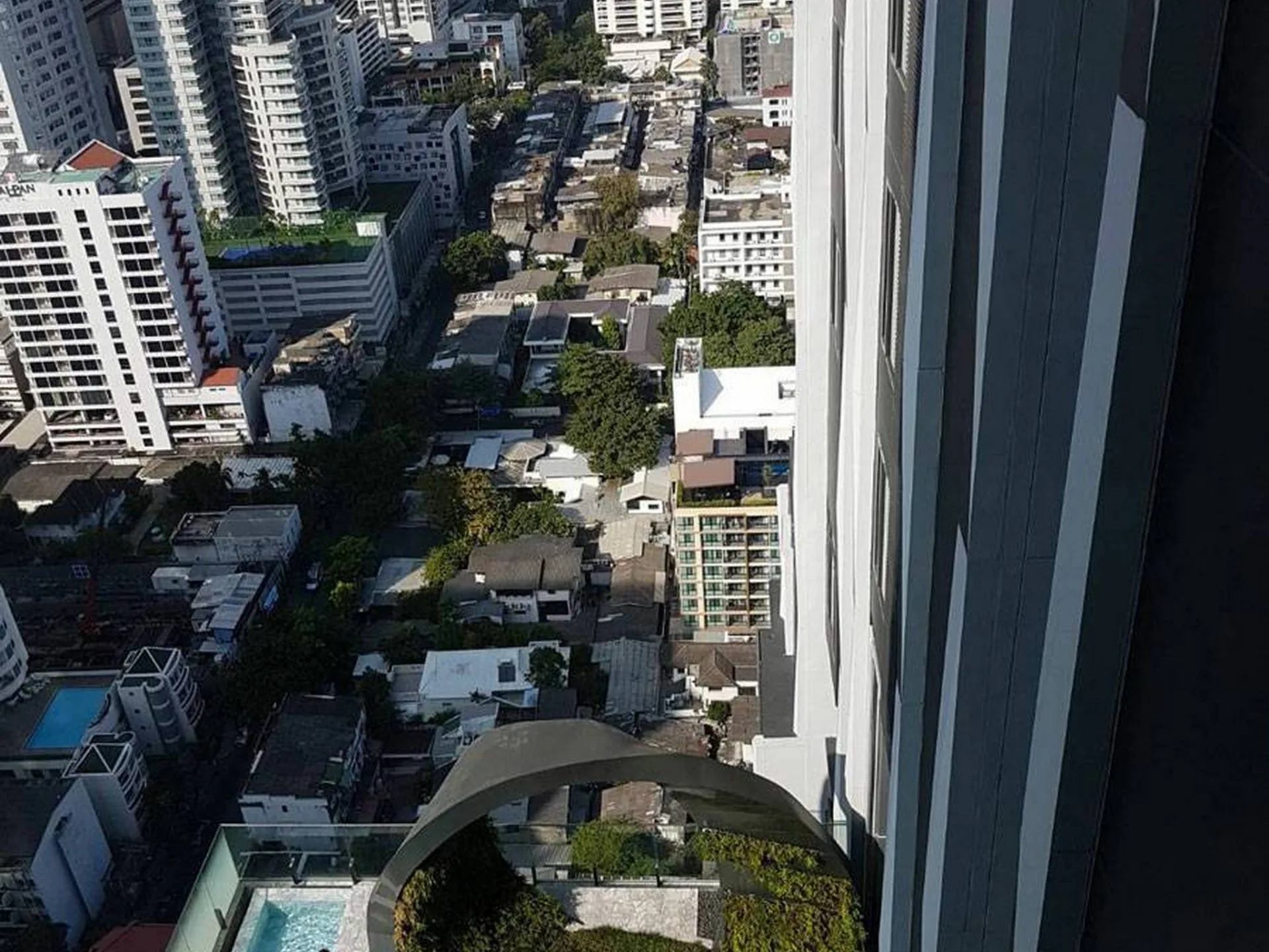 Property photos for Edge Sukhumvit 23