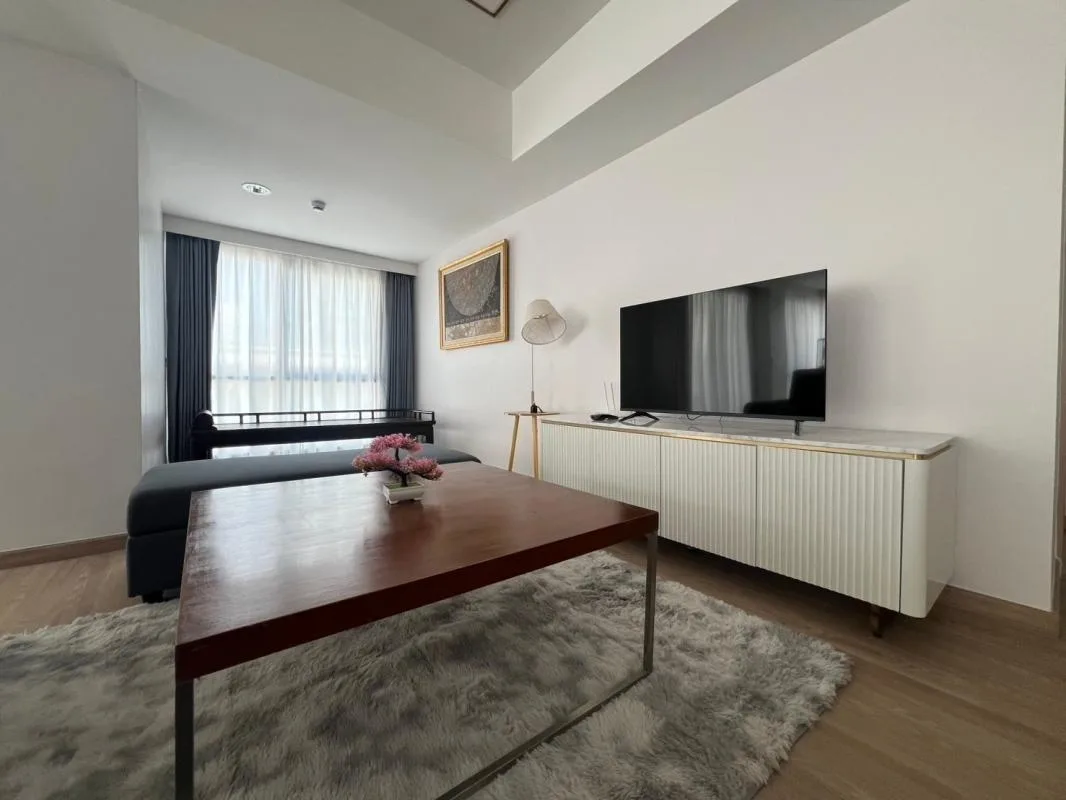Property photos for Sathorn 111
