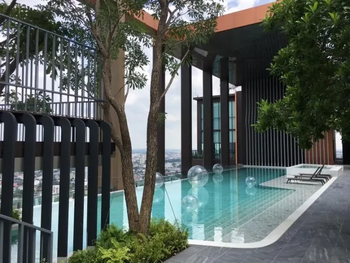 Property photos for Whizdom Avenue Ratchada - Ladprao