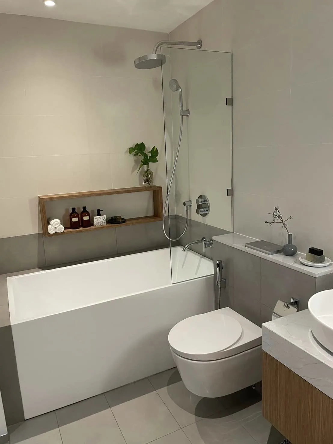 Property photos for Holme Ekkamai 22
