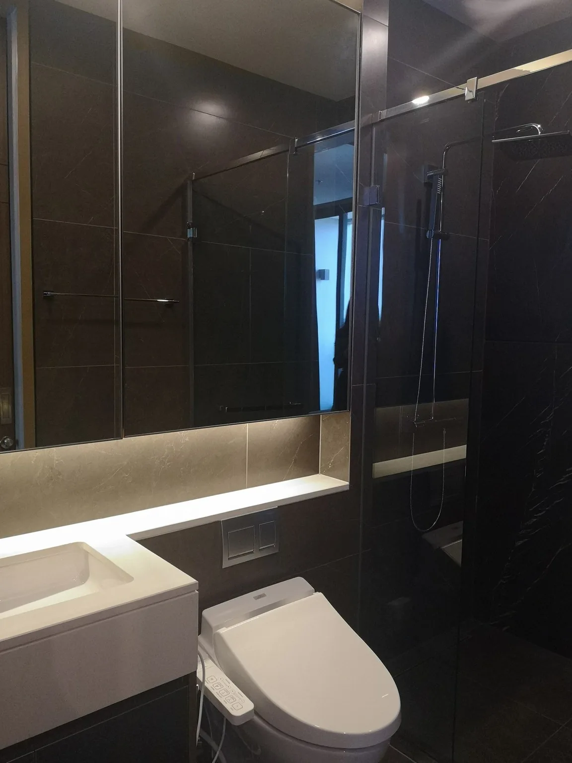 Property photos for The Esse at Singha Complex