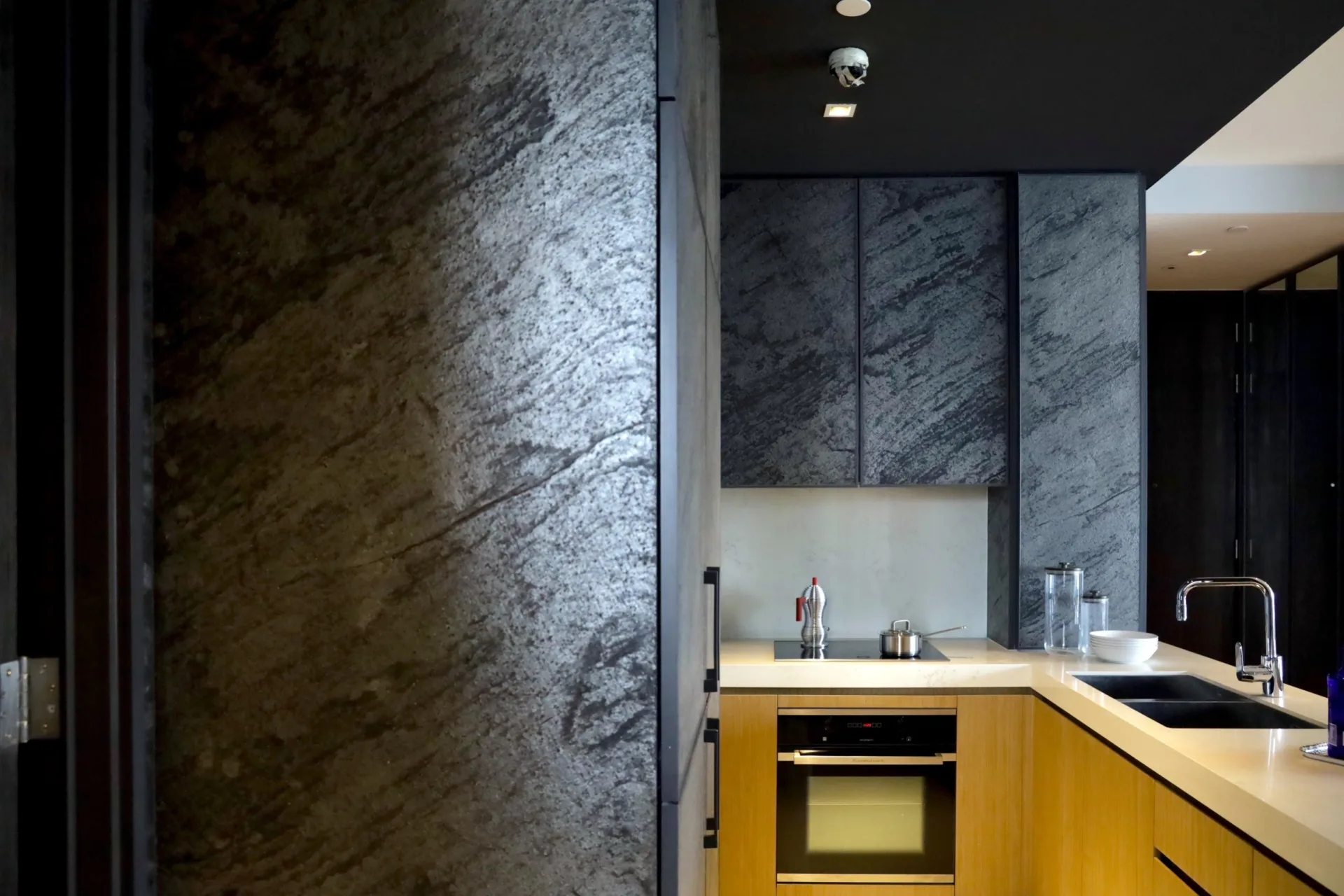 Property photos for BEATNIQ Sukhumvit 32