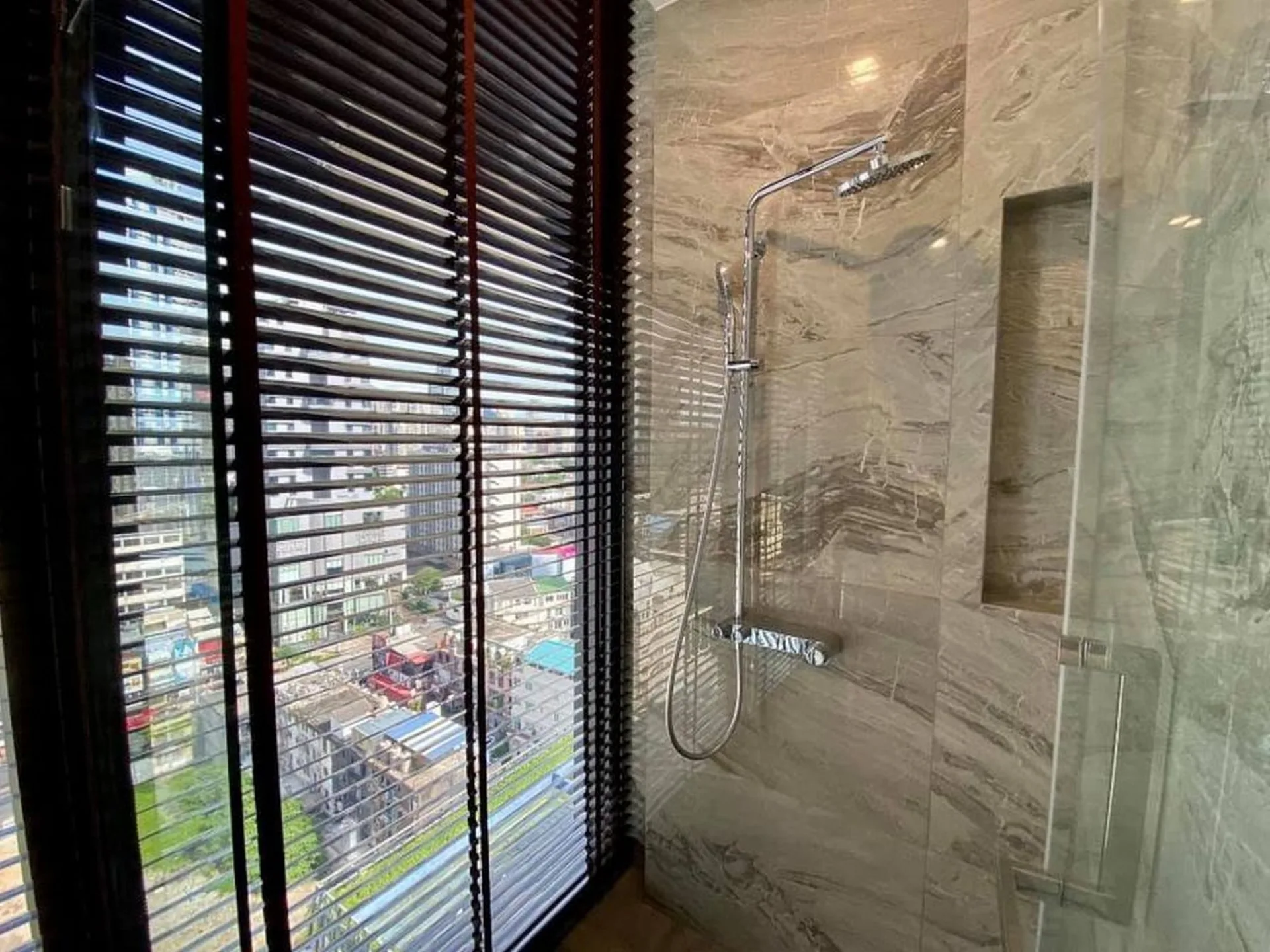 Property photos for Laviq Sukhumvit 57