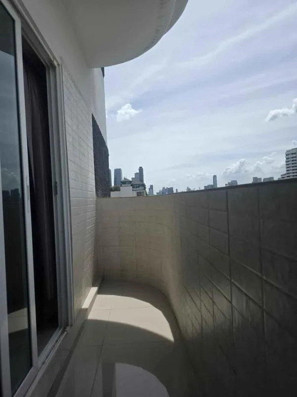 Property photos for La Maison Sukhumvit 22
