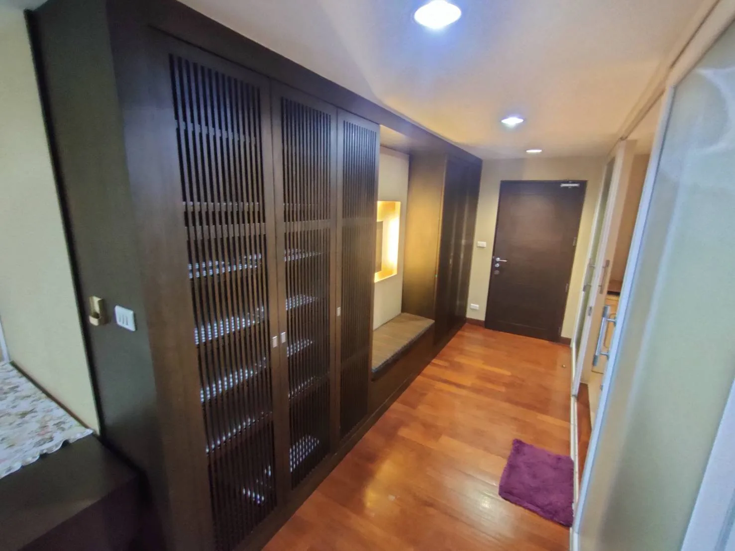 Property photos for Urbana Sukhumvit 15