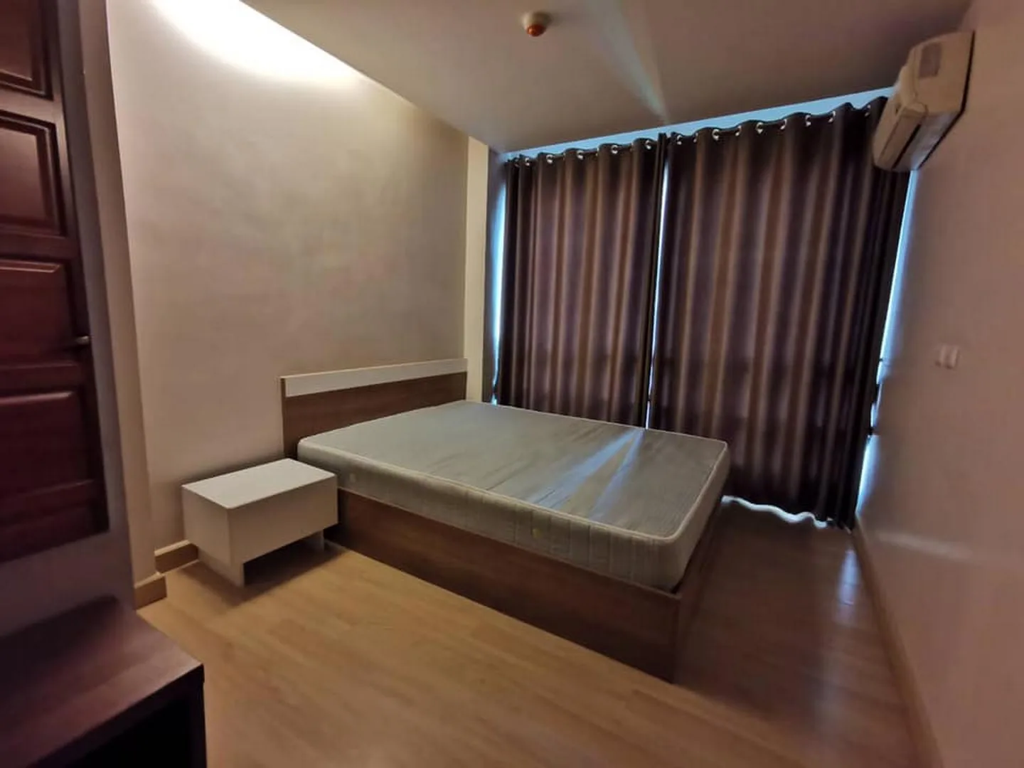 Property photos for Emerald Residence Ratchada
