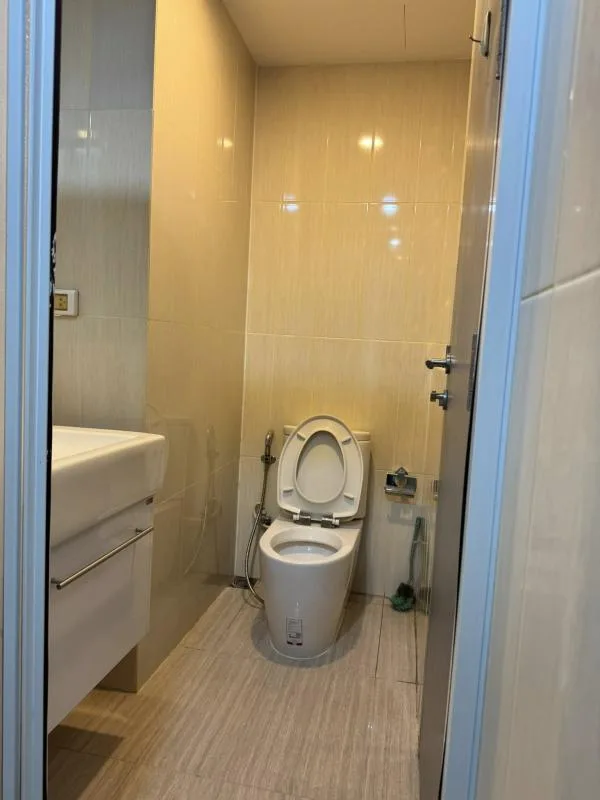 Property photos for Life Ratchadapisek