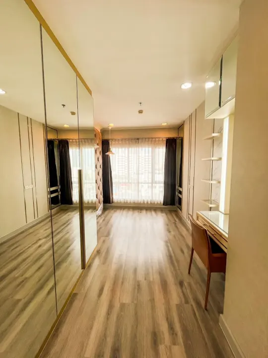Property photos for Centric Sathorn - Saint Louis