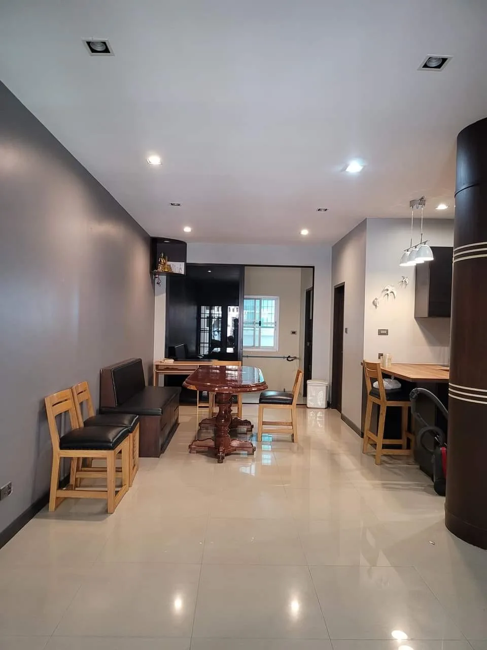 Property photos for Baan Klang Krung Sathon-narathiwas