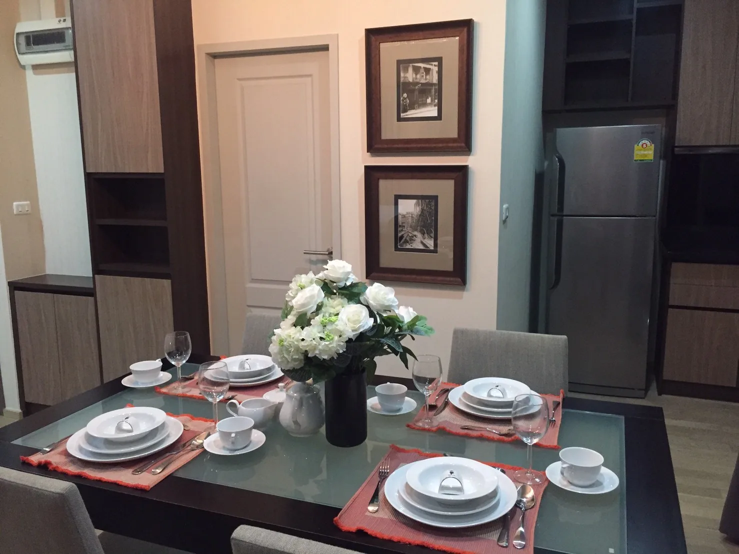 Property photos for Noble Refine