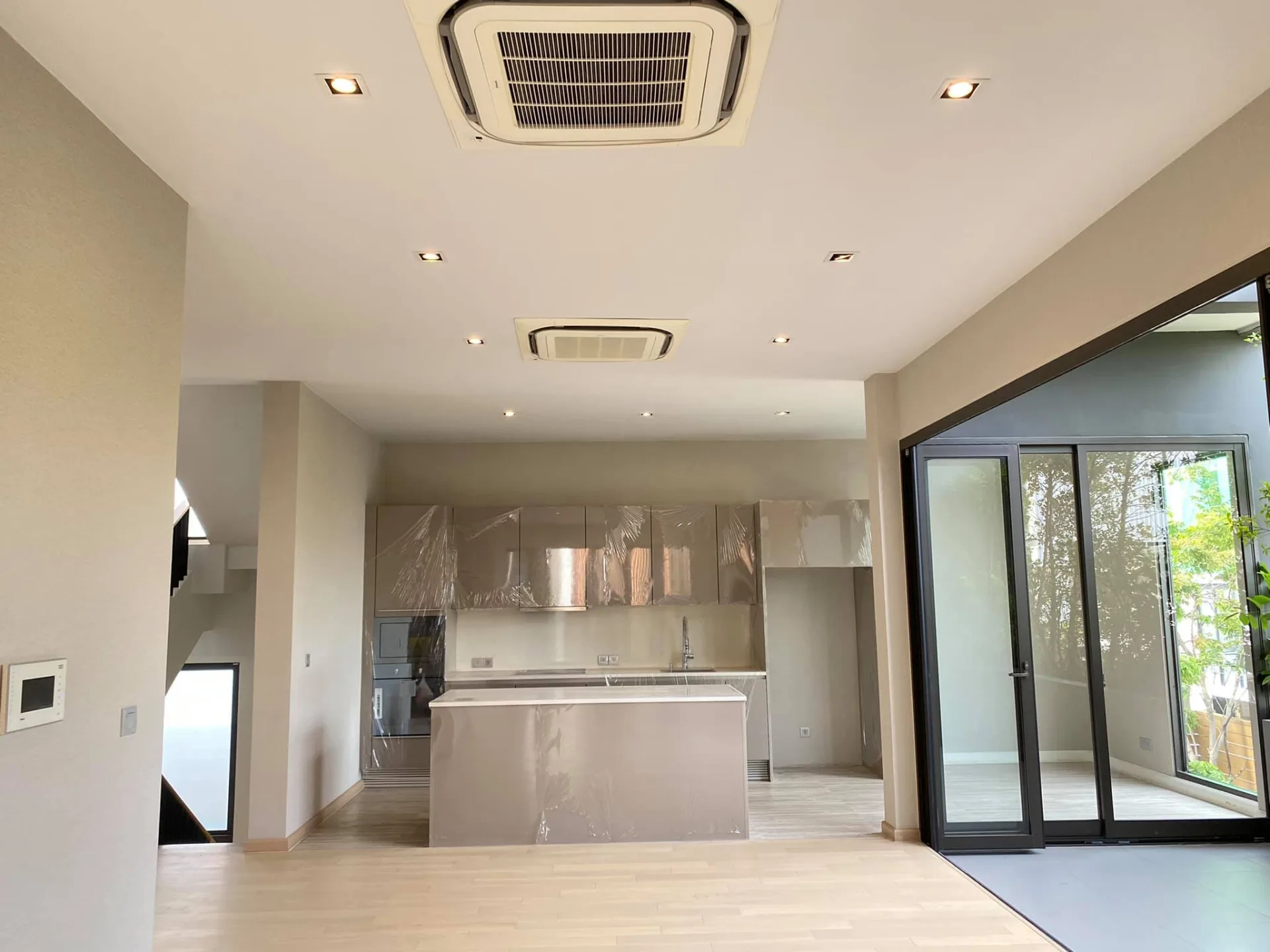 Property photos for Single House Ekkamai 12
