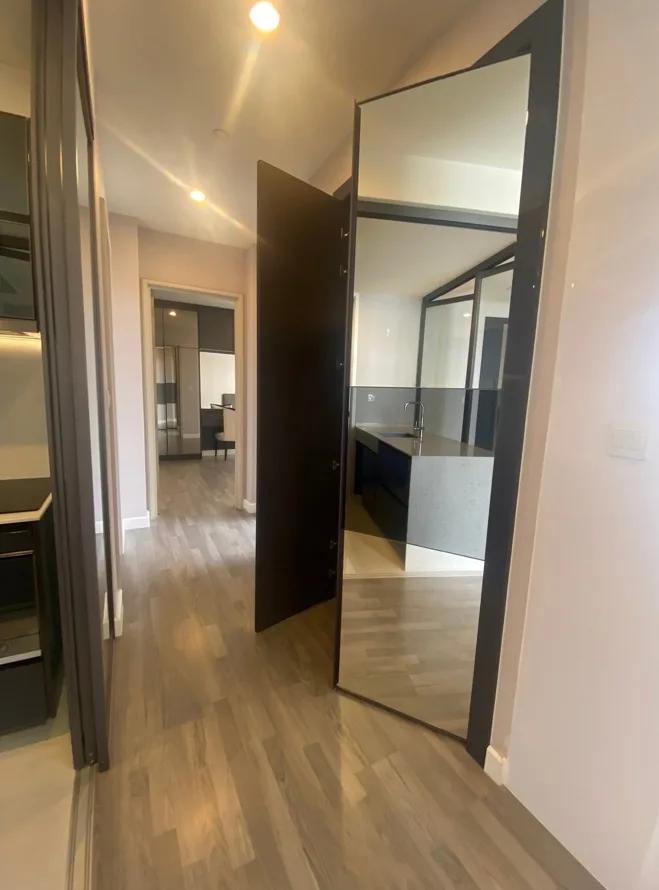 Property photos for The room Sathorn - TanonPun