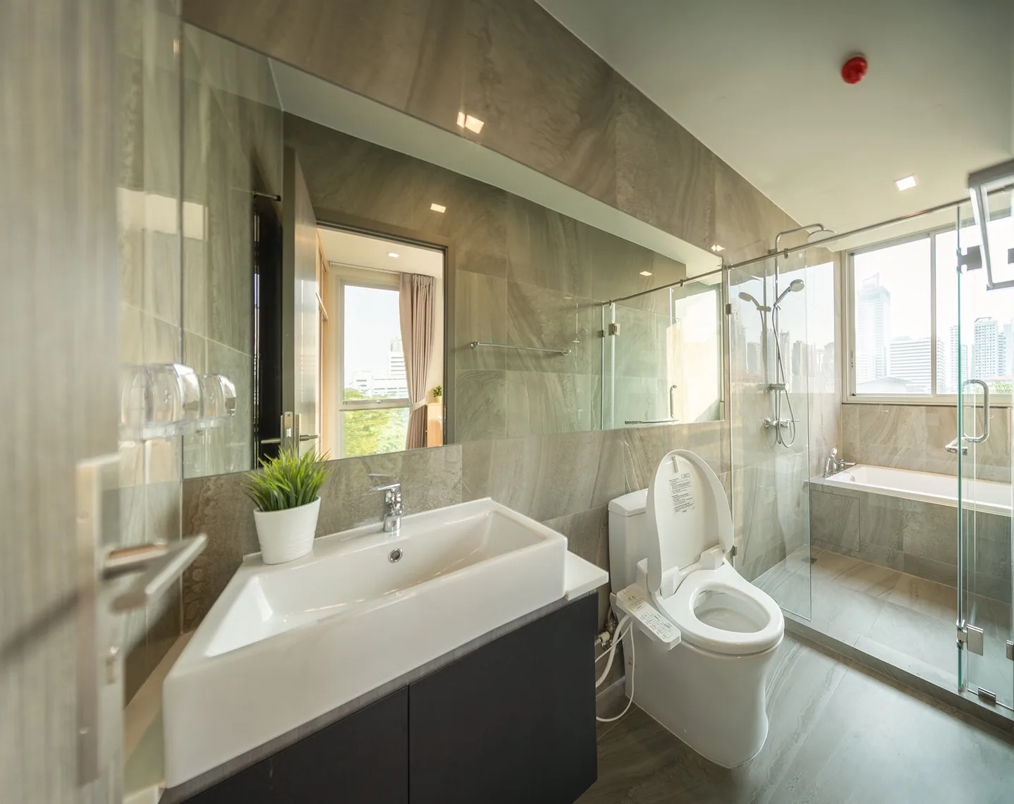 Property photos for Q Prasarnmit