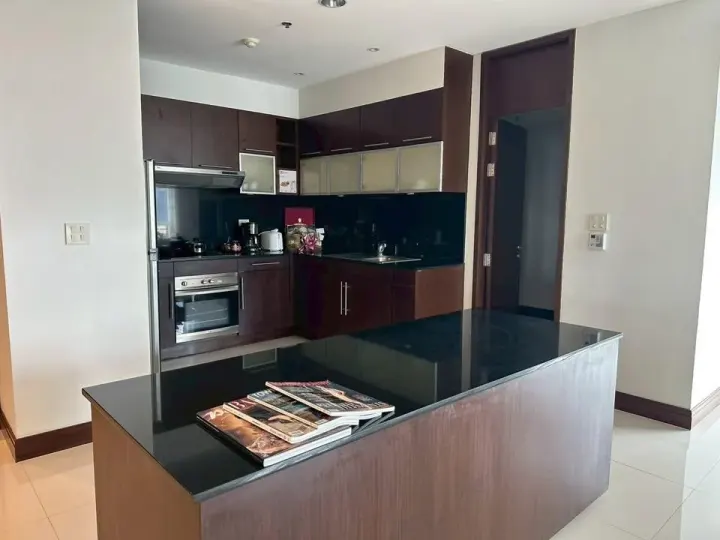 Property photos for Royal Residence Park