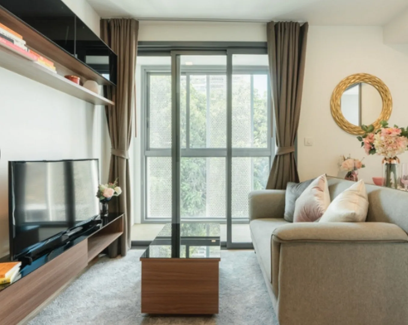 Property photos for Taka Haus Ekamai 12
