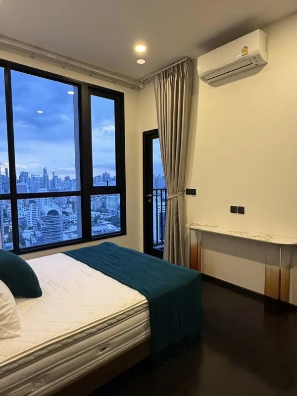 Property photos for Park Origin Thonglor