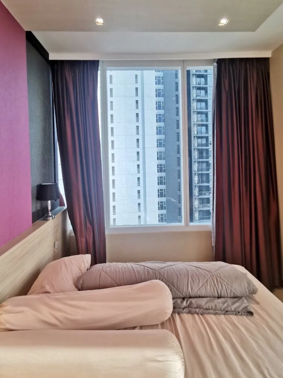 Property photos for Eight Thonglor Residence