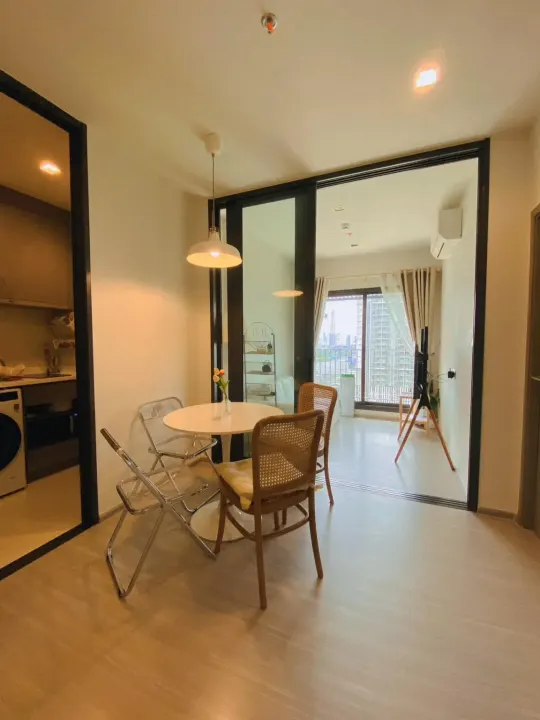 Property photos for Life Asoke Hype