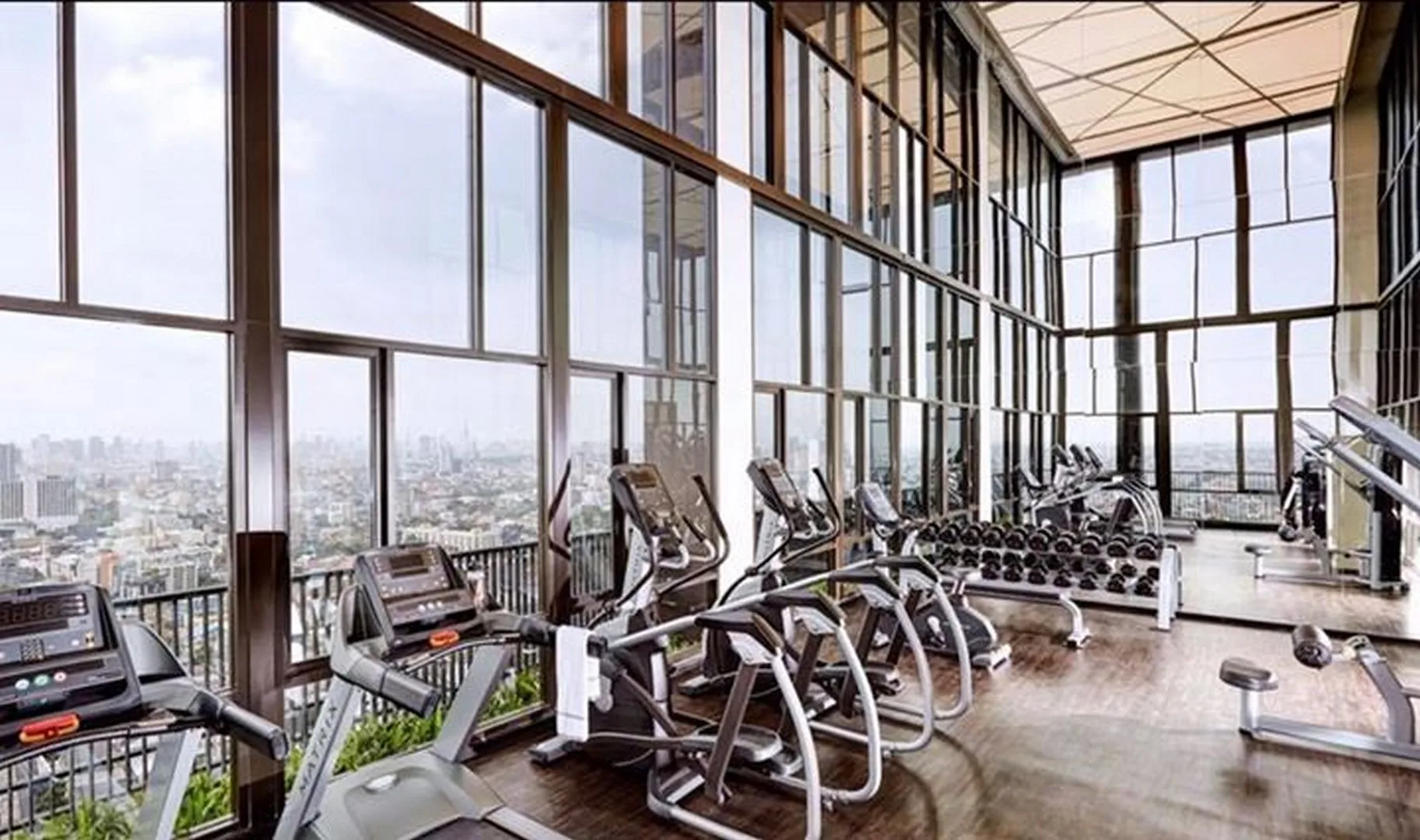 Property photos for Whizdom Avenue Ratchada - Ladprao