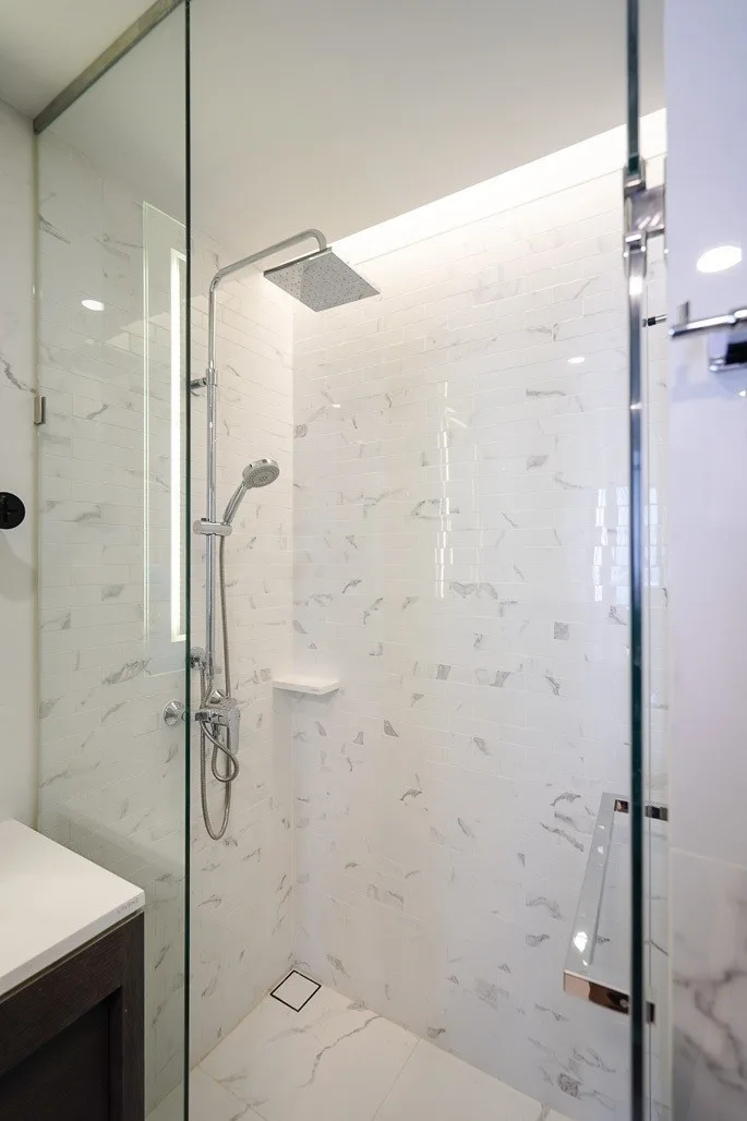 Property photos for Siamese Exclusive Queens