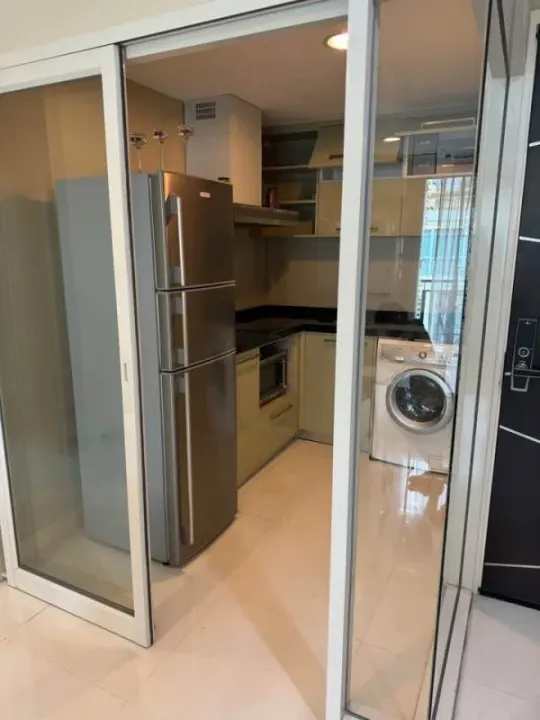 Property photos for The Crest Sukhumvit 24