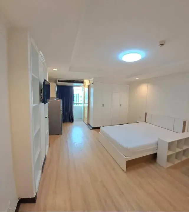 Property photos for Pratunam Prestige