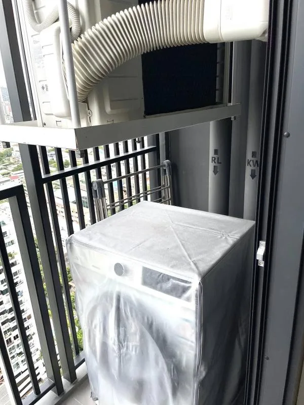 Property photos for The Base Phetchaburi-thonglor