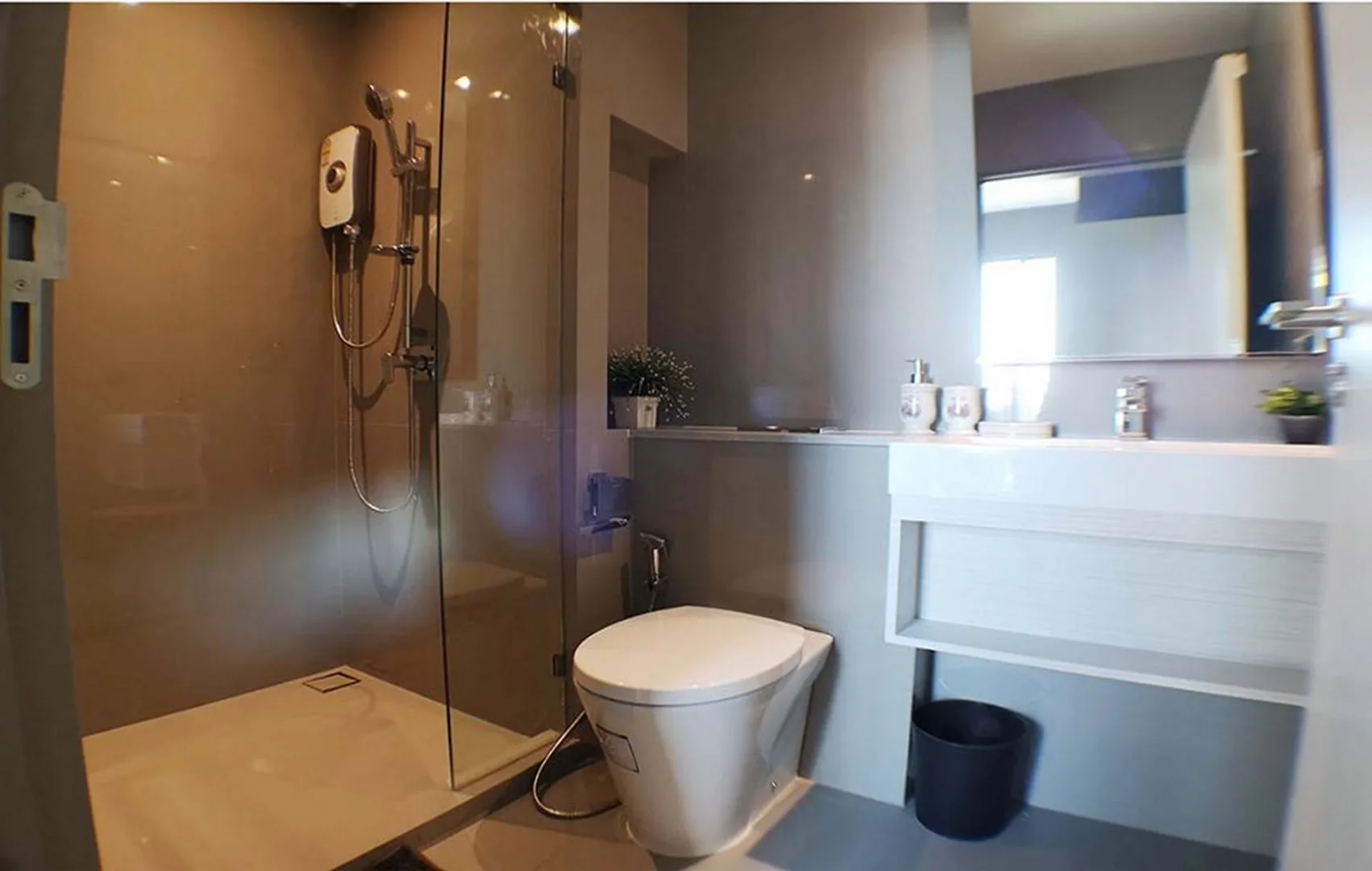 Property photos for Whizdom Station Ratchada - Thapra