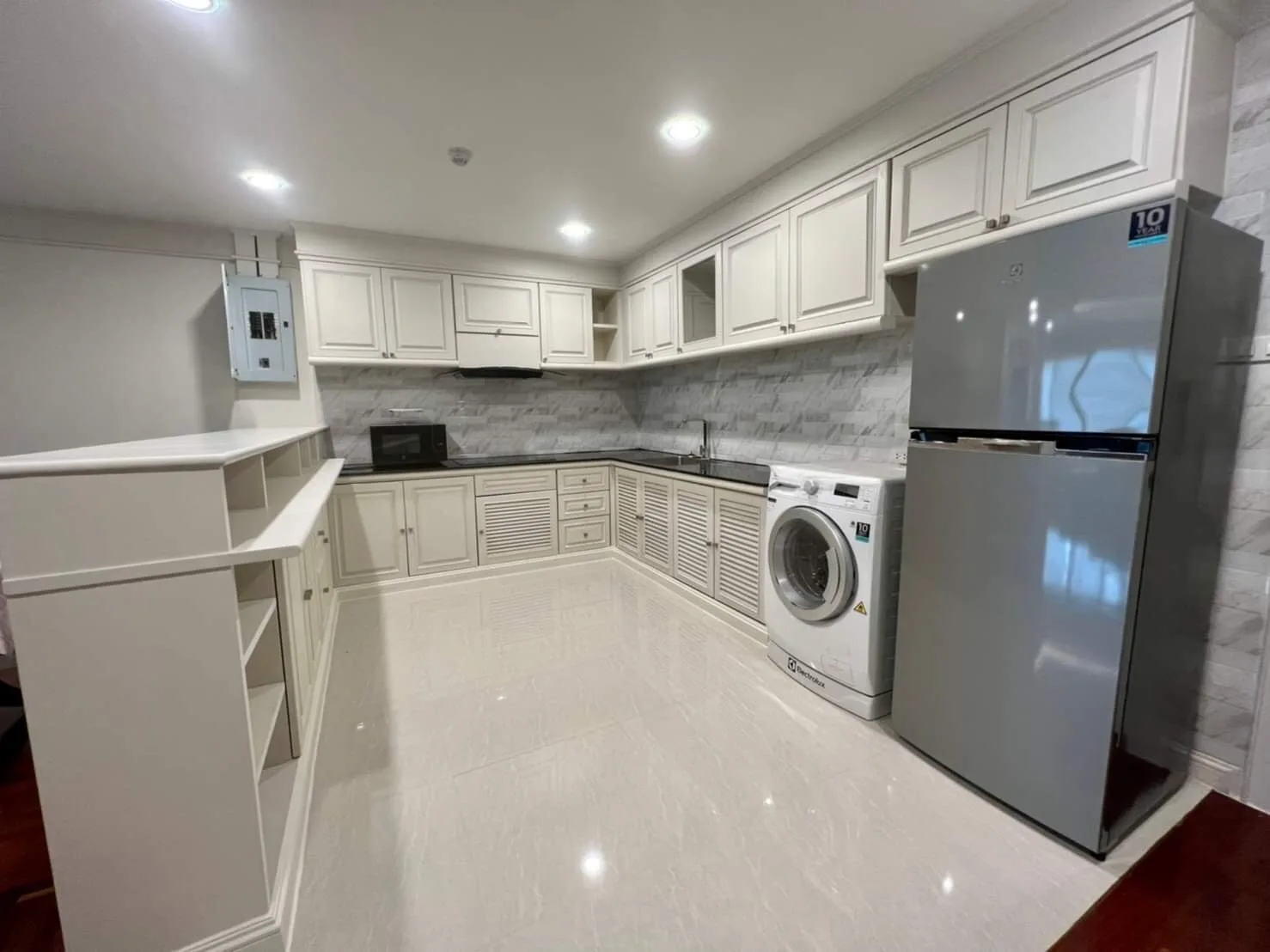 Property photos for M Tower Apartment