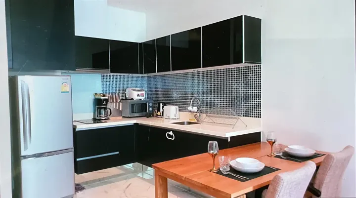 Property photos for Eight Thonglor Residence