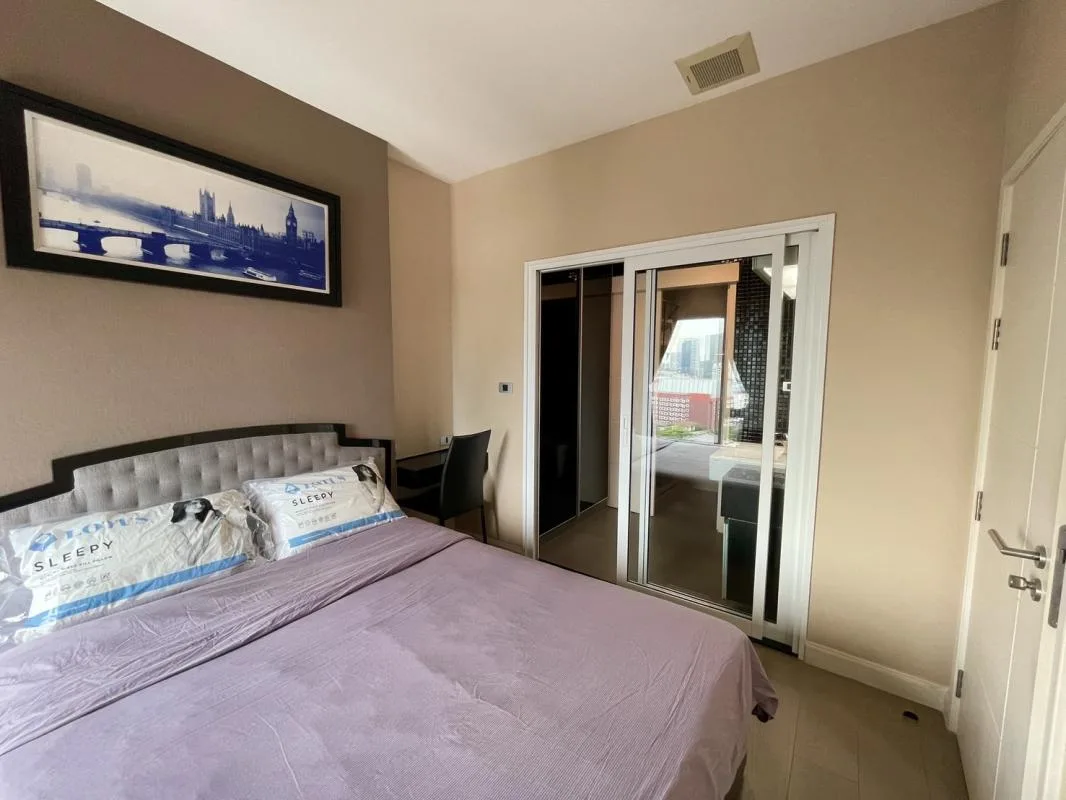 Property photos for The Crest Sukhumvit 34