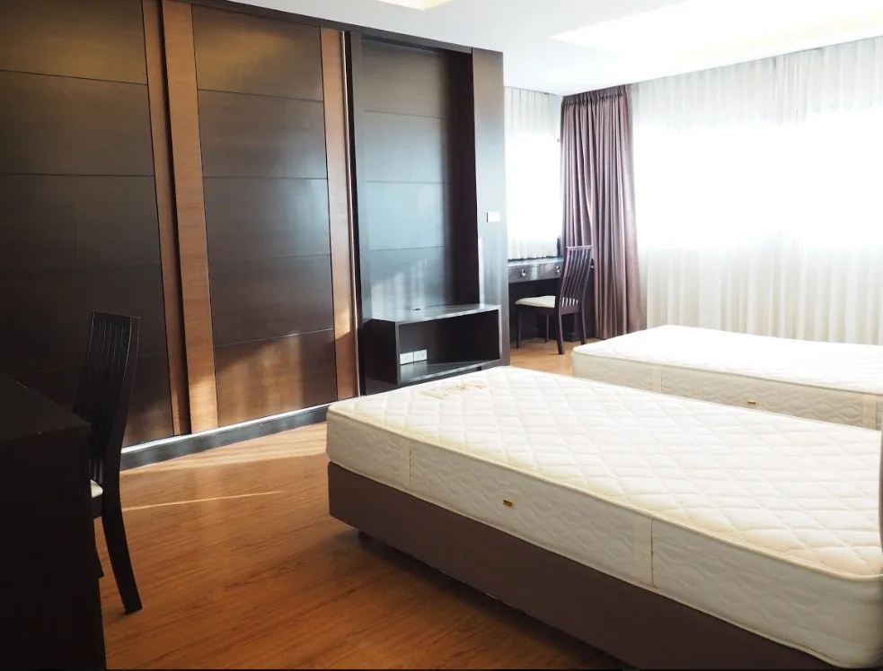 Property photos for Sathorn Gardens