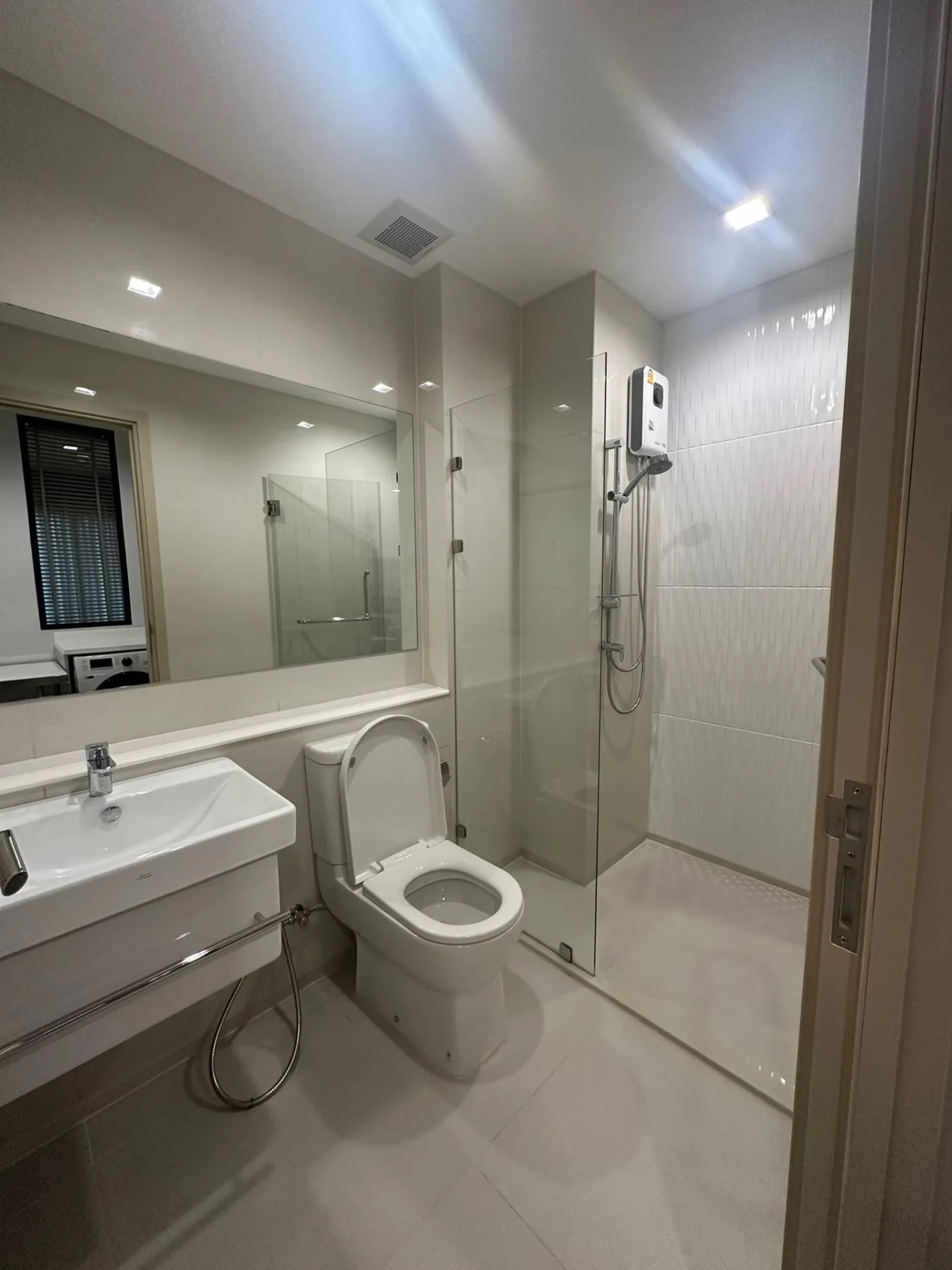 Property photos for Life One Wireless