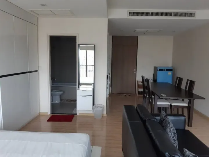 Property photos for Noble Remix
