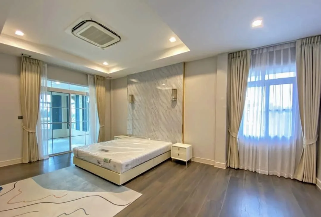 Property photos for Nantawan Ramintra-Paholyothin 50