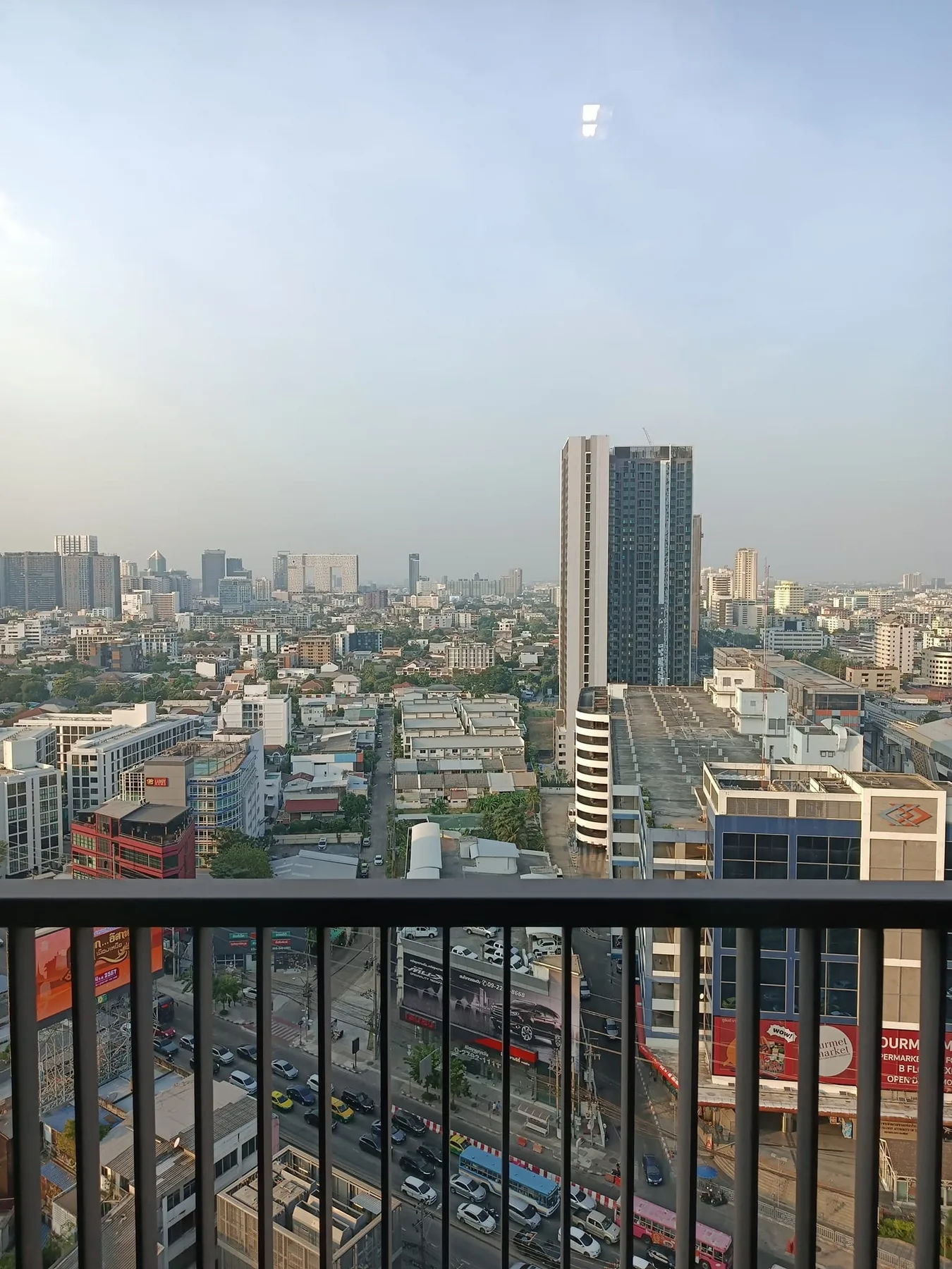 Property photos for Whizdom Avenue Ratchada - Ladprao