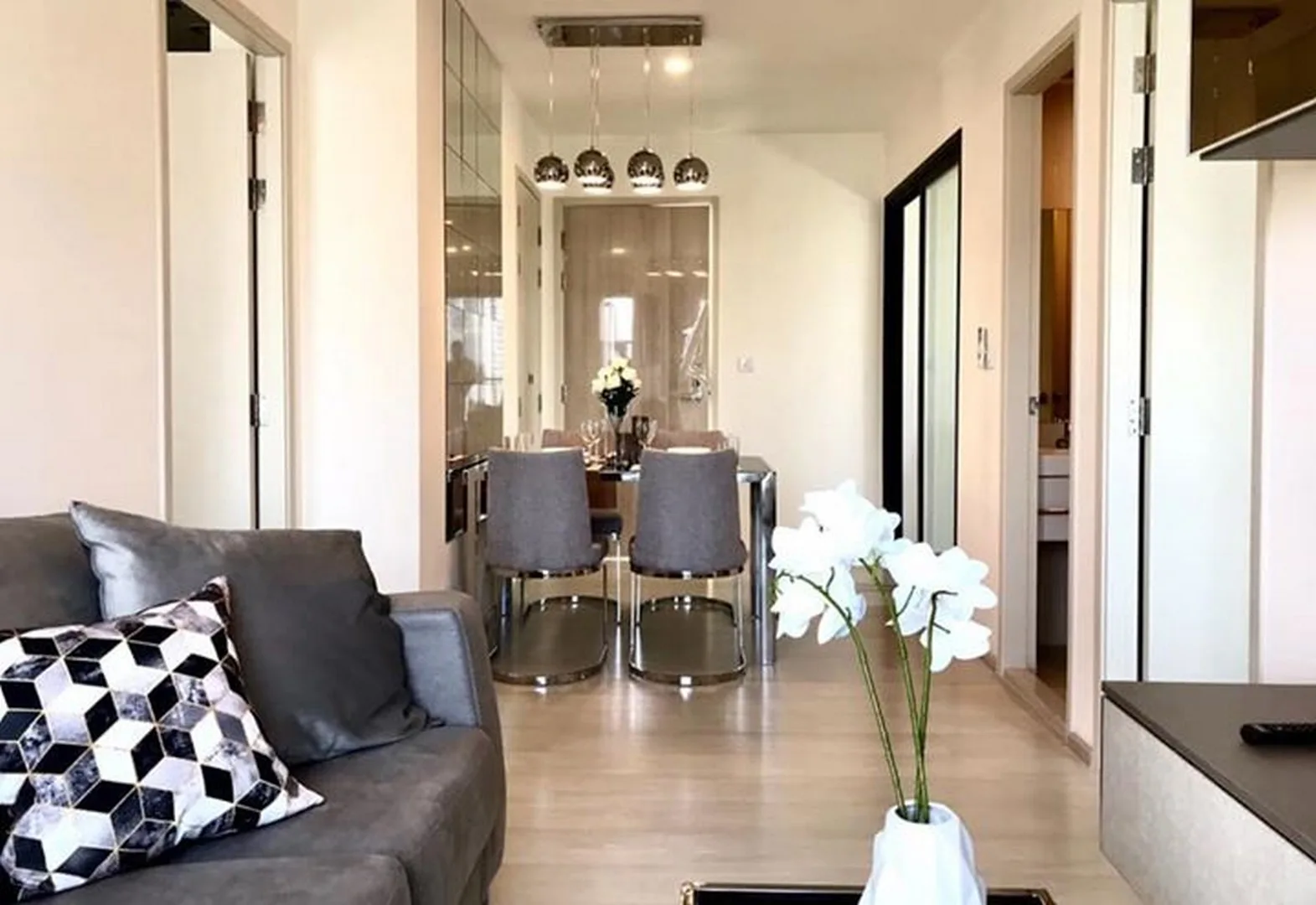 Property photos for Life Asoke