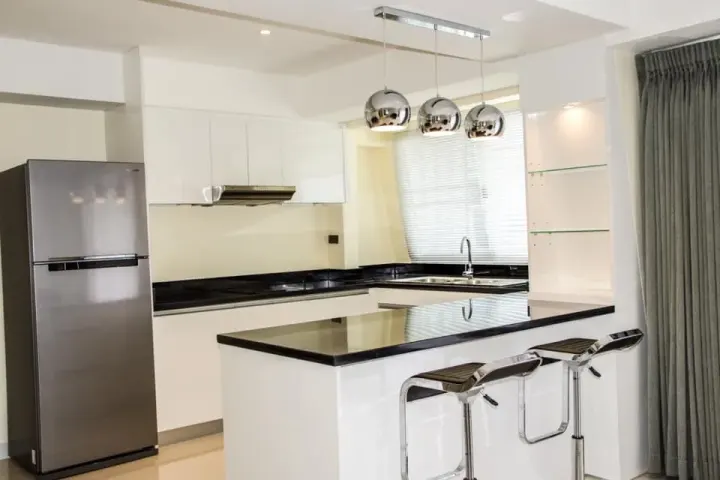 Property photos for Diamond Tower