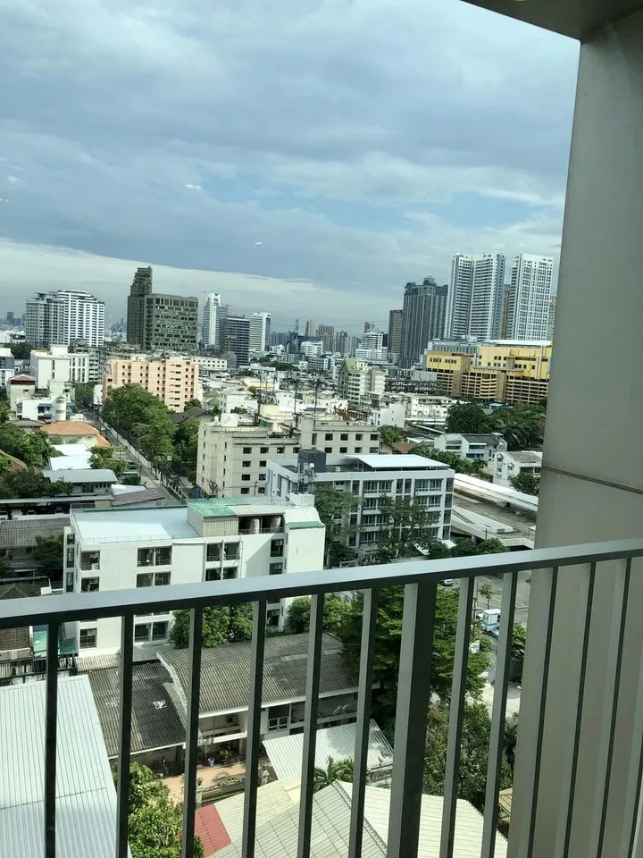 Property photos for THE LINE Phahonyothin Park