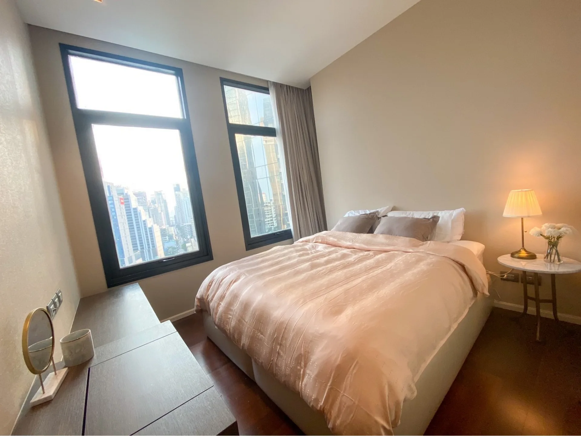 Property photos for The Diplomat 39
